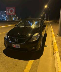 نيسان فيرسا